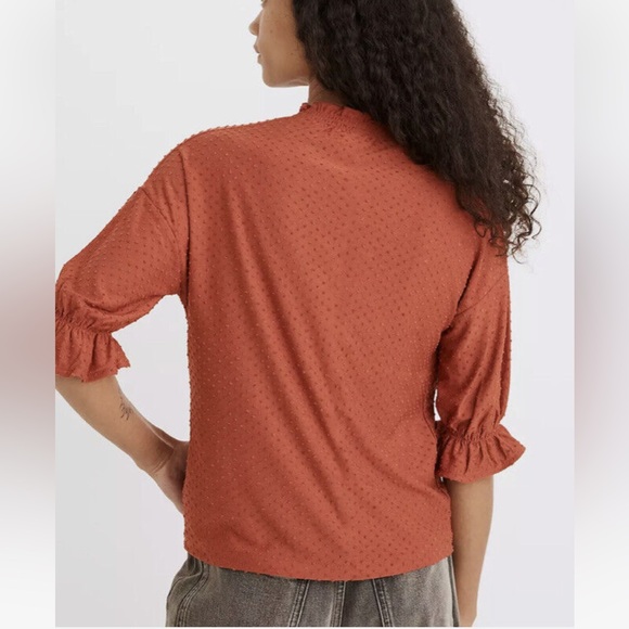 Madewell Clipdot Ruffle Top Smokey Spruce - Picture 3 of 10